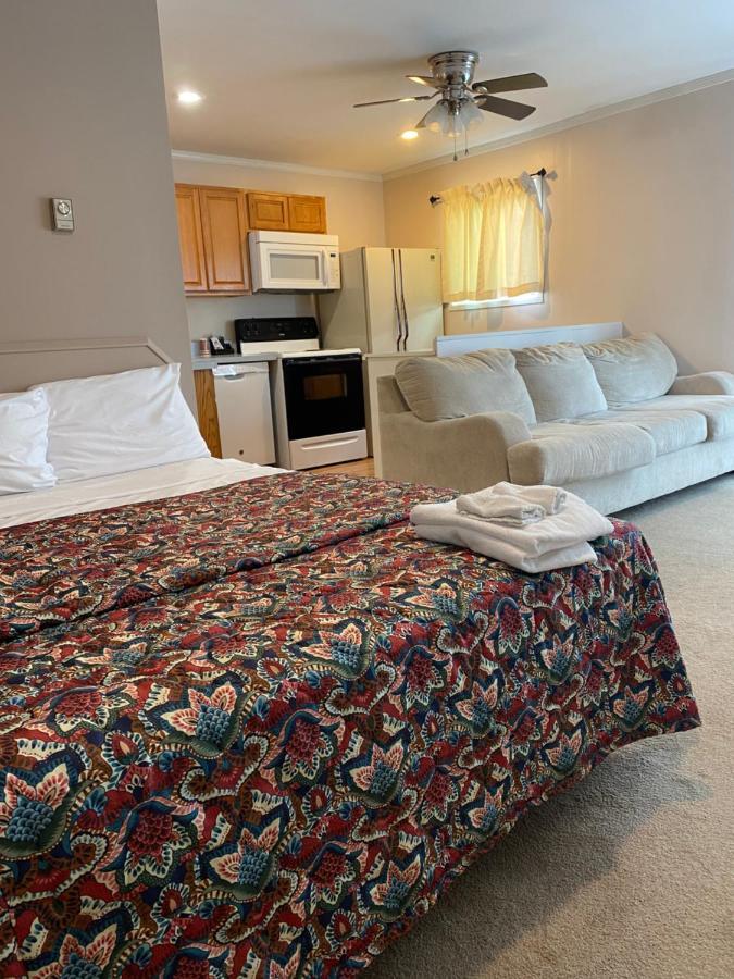 Barberry Court Motel &Cabins Lake George Rum bild