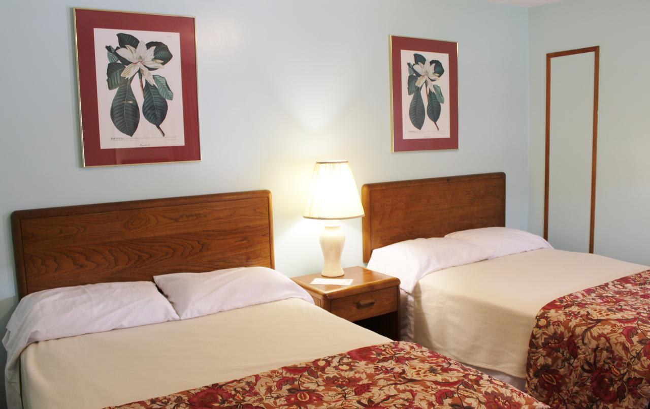 Barberry Court Motel &Cabins Lake George Exteriör bild