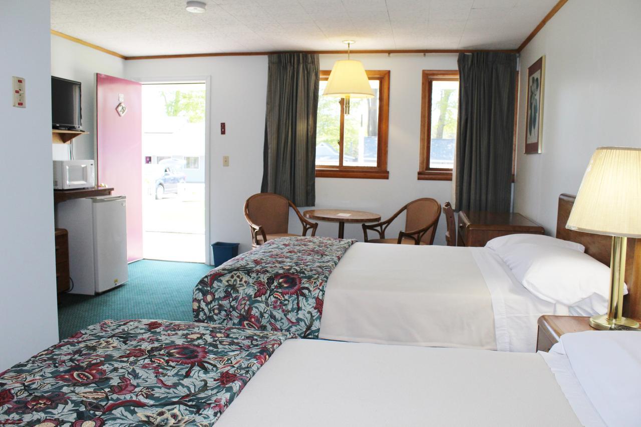 Barberry Court Motel &Cabins Lake George Exteriör bild